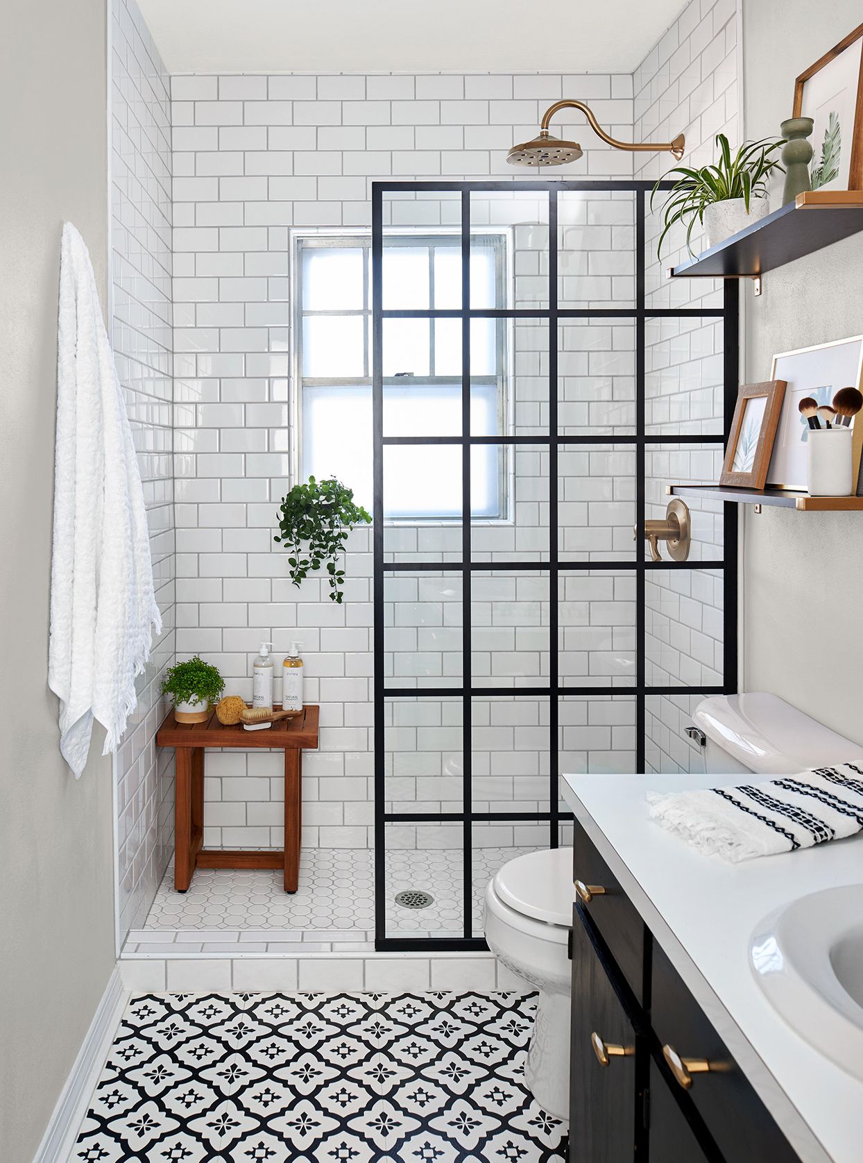 5 Stunning Walk In Shower Ideas for Small Bathroom