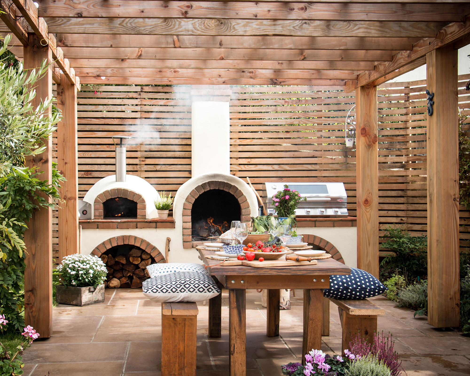 Best Plants for a Garden in the Outdoor Kitchen Ideas