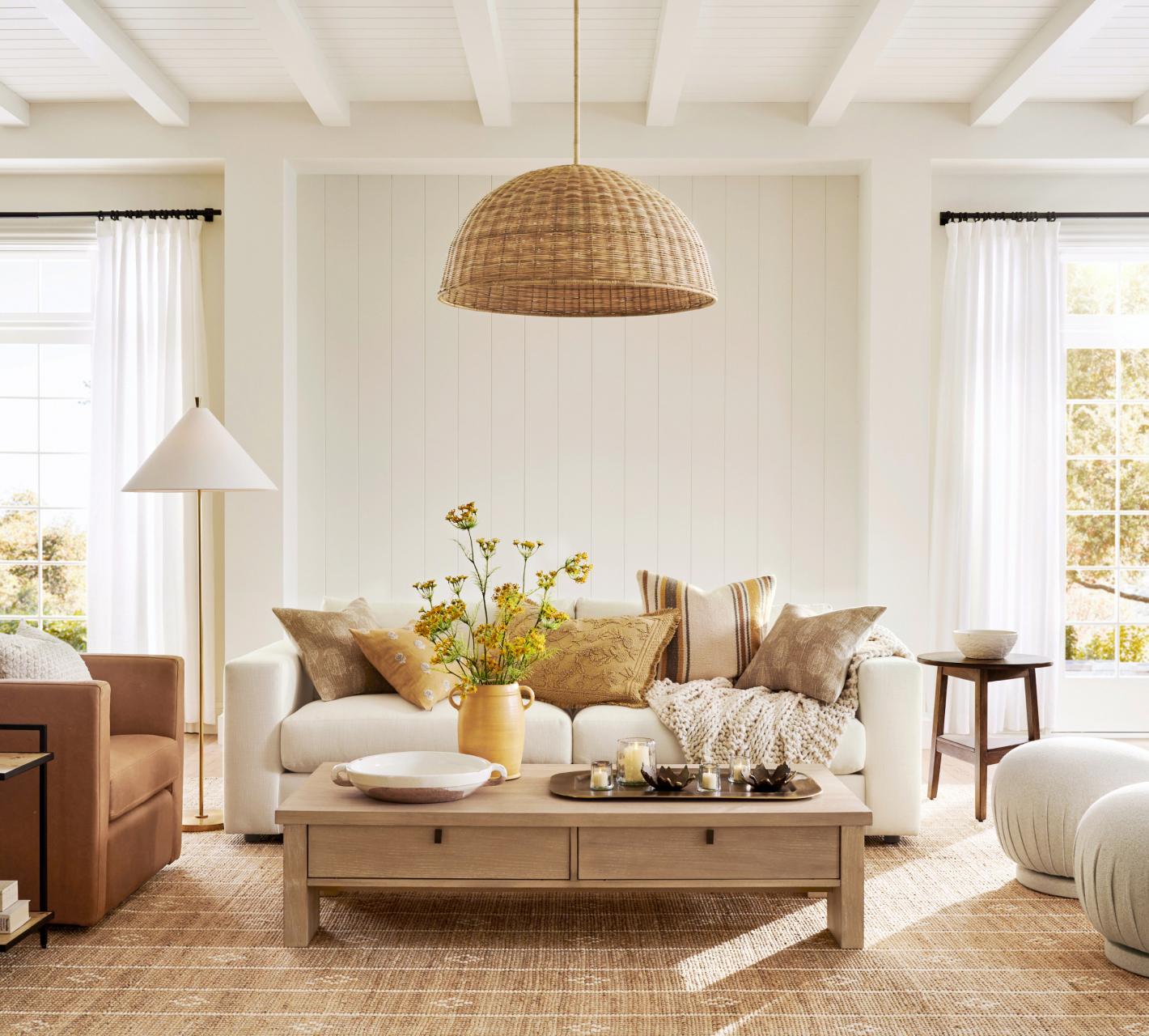 Easy & Affordable Living Room Paint Ideas: DIY Transformations You'll Love