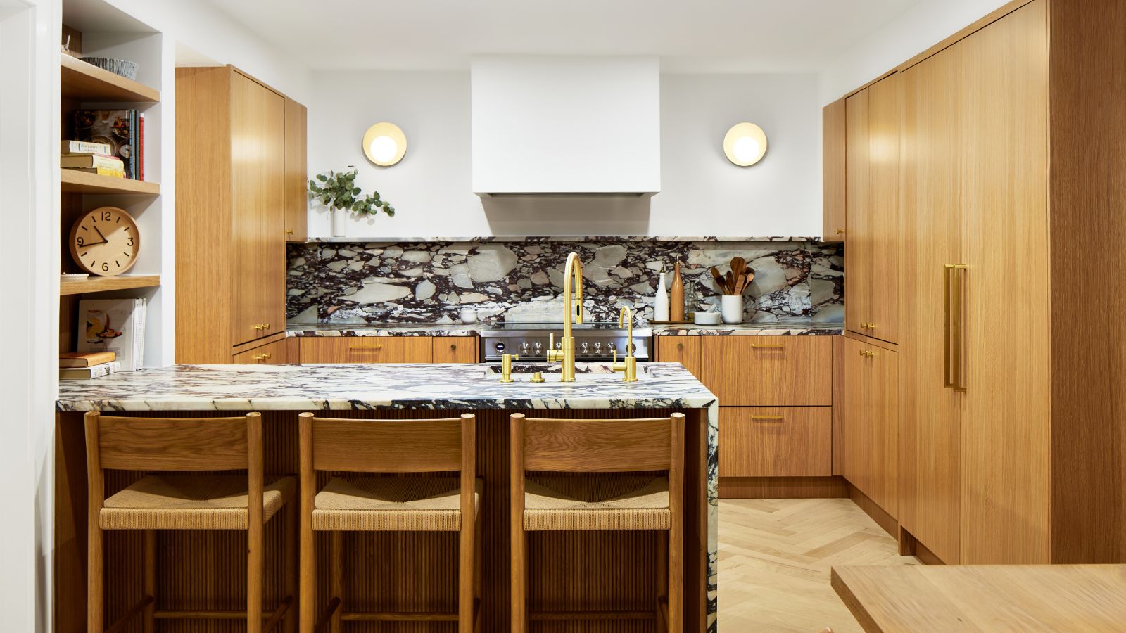 Elevate Your Kitchen, Stunning Light Brown Cabinets Ideas for a Bright & Welcoming Space