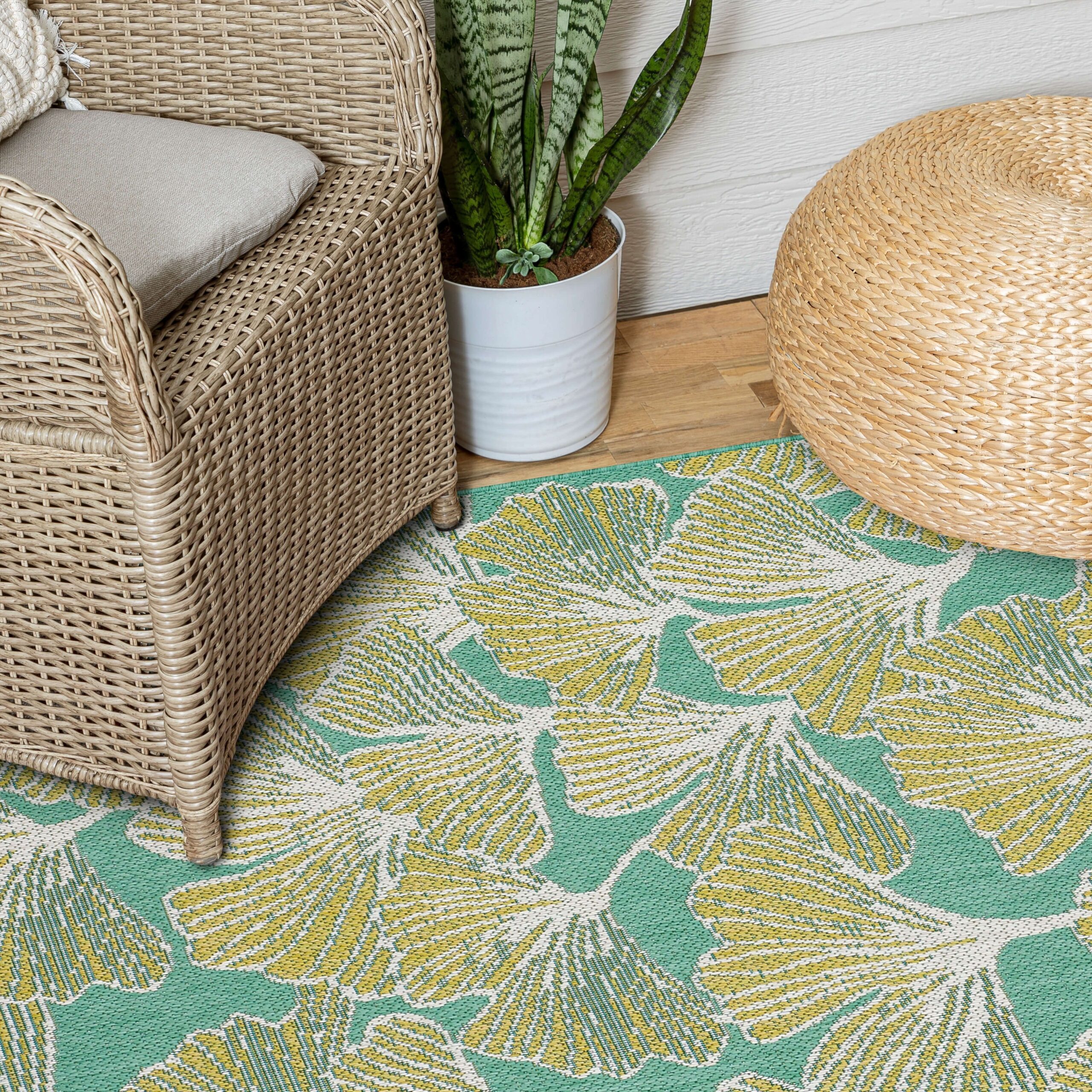 Mohawk Indoor Outdoor Rugs: Timeless Style and Durability for Every Space in 2025