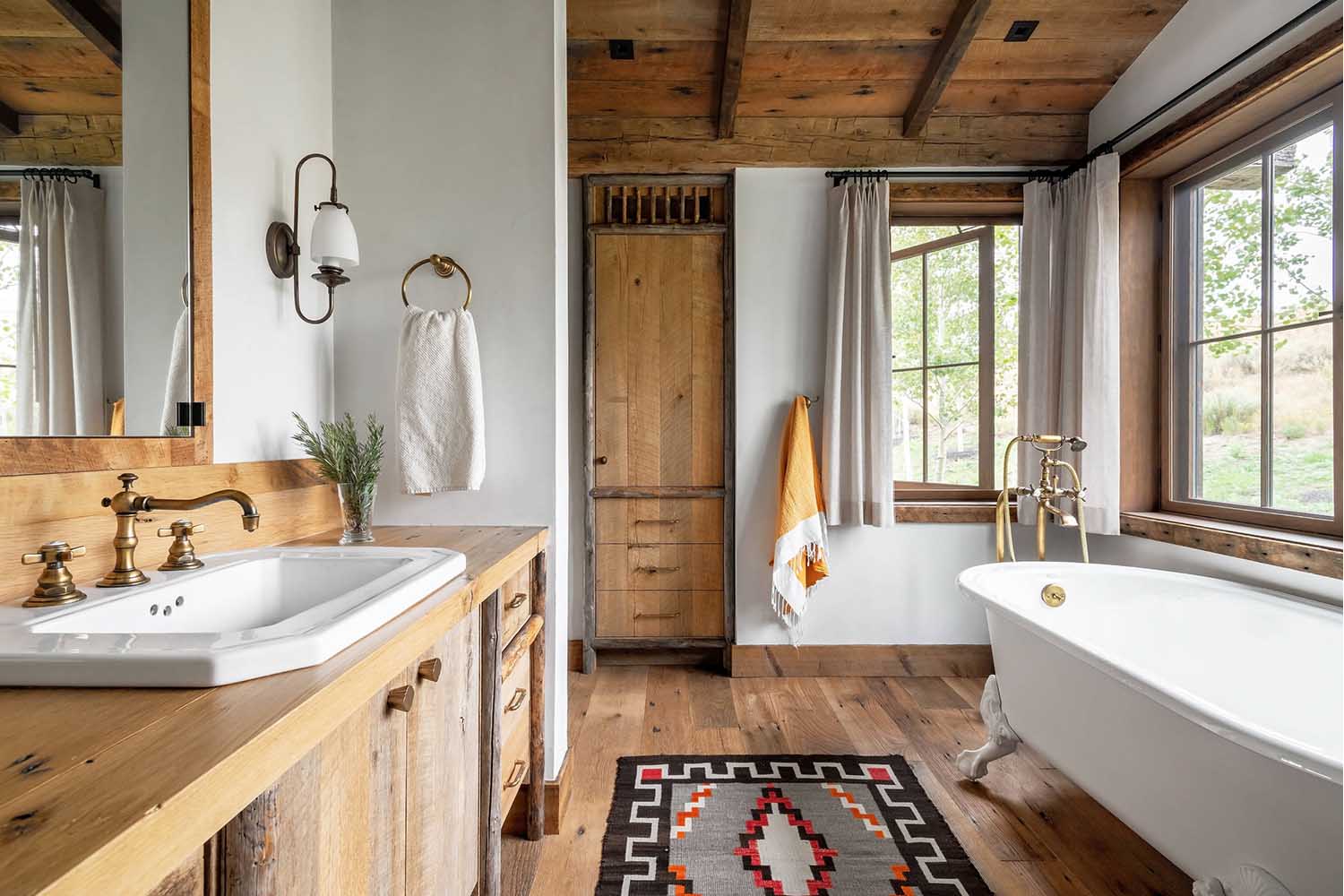Farmhouse Bathroom Lighting Ideas: Illuminating Rustic Charm in 2025