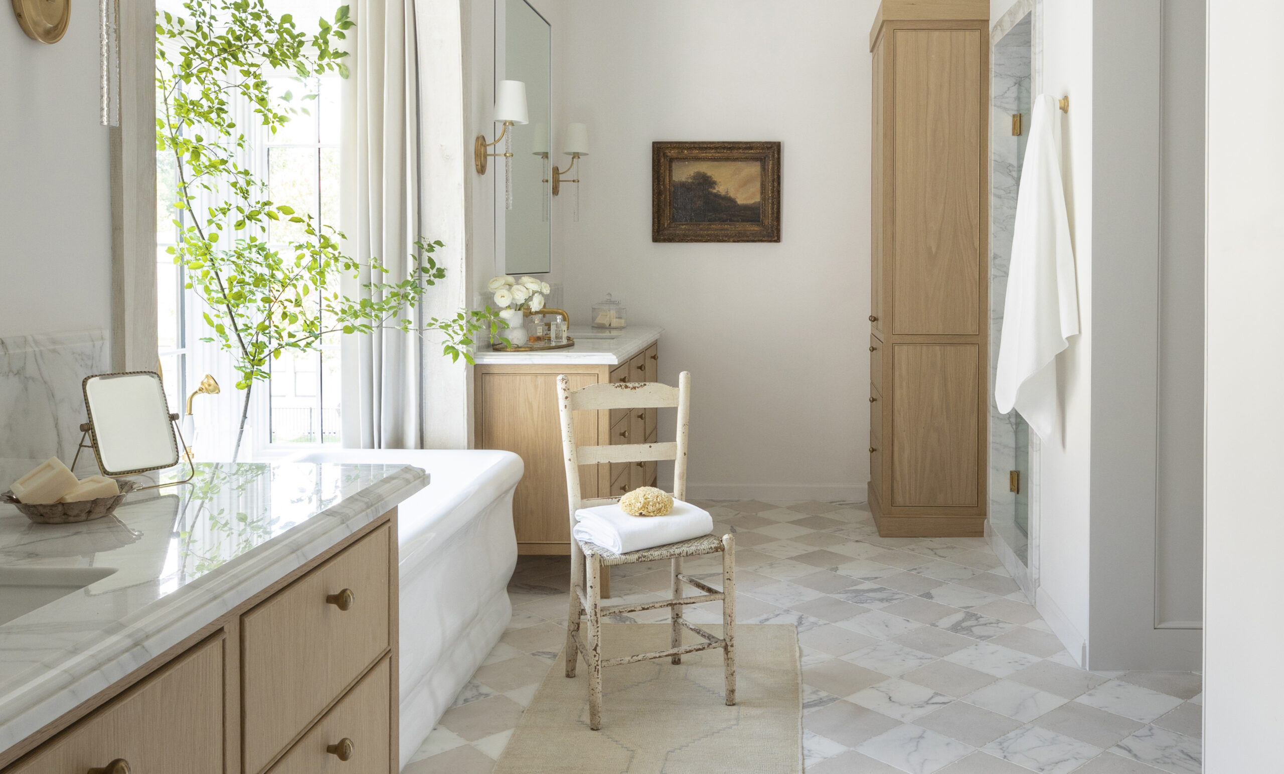 Small Bathroom, Big Style, Clever Modern Beige Design Ideas to Maximize Space [2025]