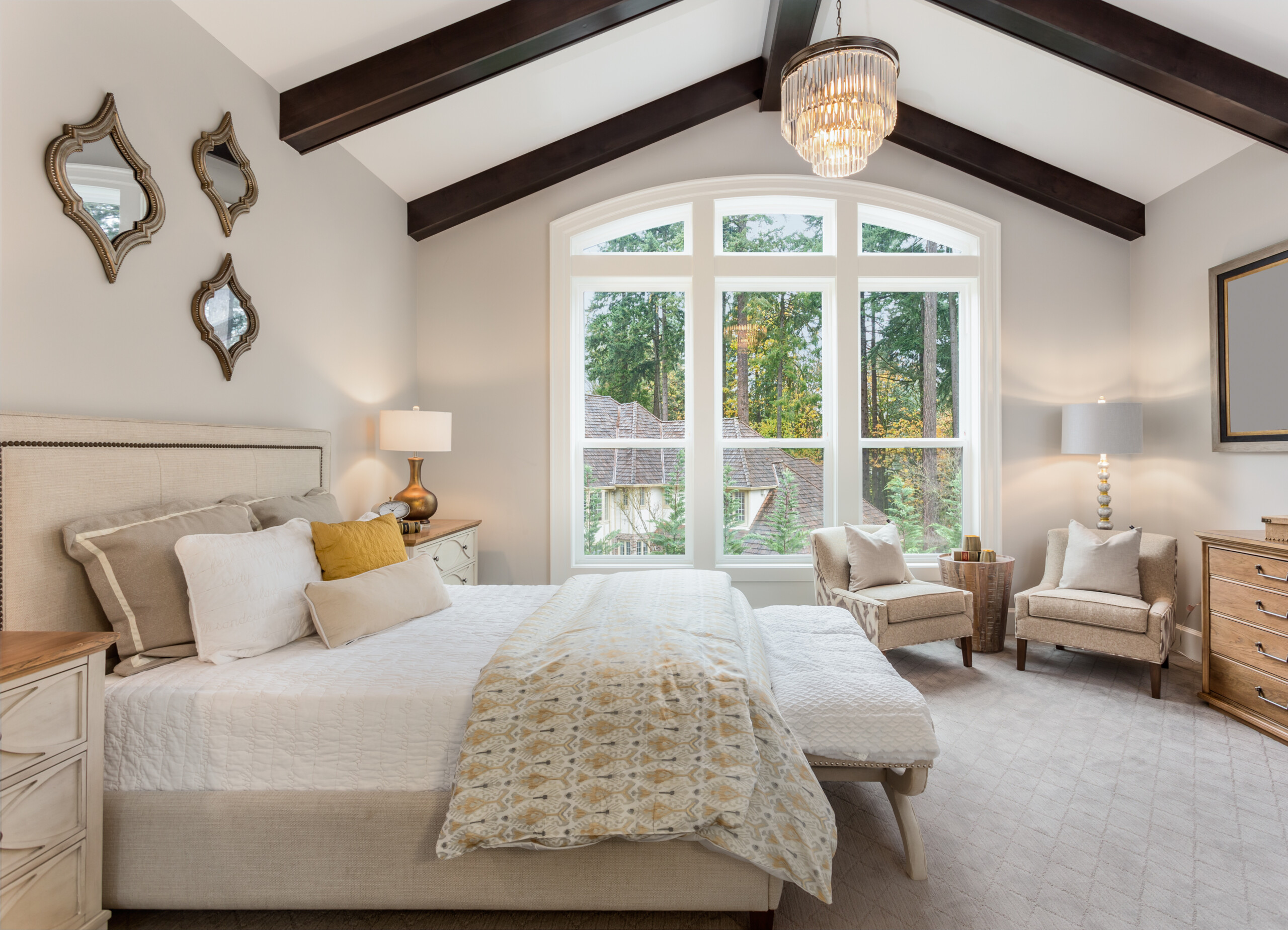 Stunning Vaulted Ceiling Ideas Transform Your Space with Height & Style [2025 Guide]