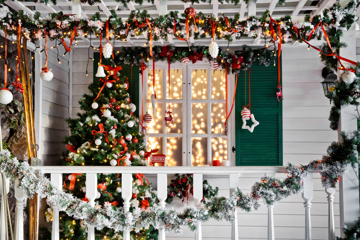 10 Creative Christmas Idea Decorating Home Tips for a Warmer, Joyful Holiday