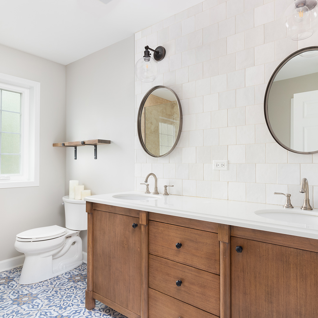 Trending Farmhouse Bathroom Mirrors 2025, Modern Farmhouse, Vintage & Wood Frame Ideas