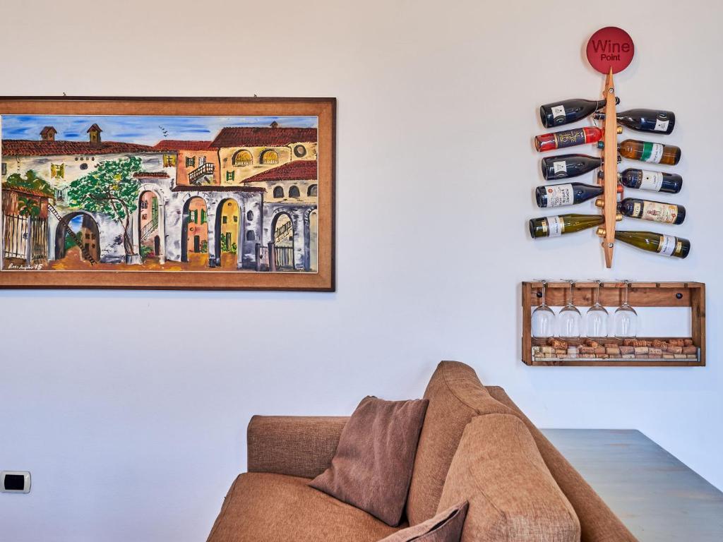 Wine Lover's Dream, Inspiring Wine Wall Decor Ideas for Entertainment & Ambiance in 2025