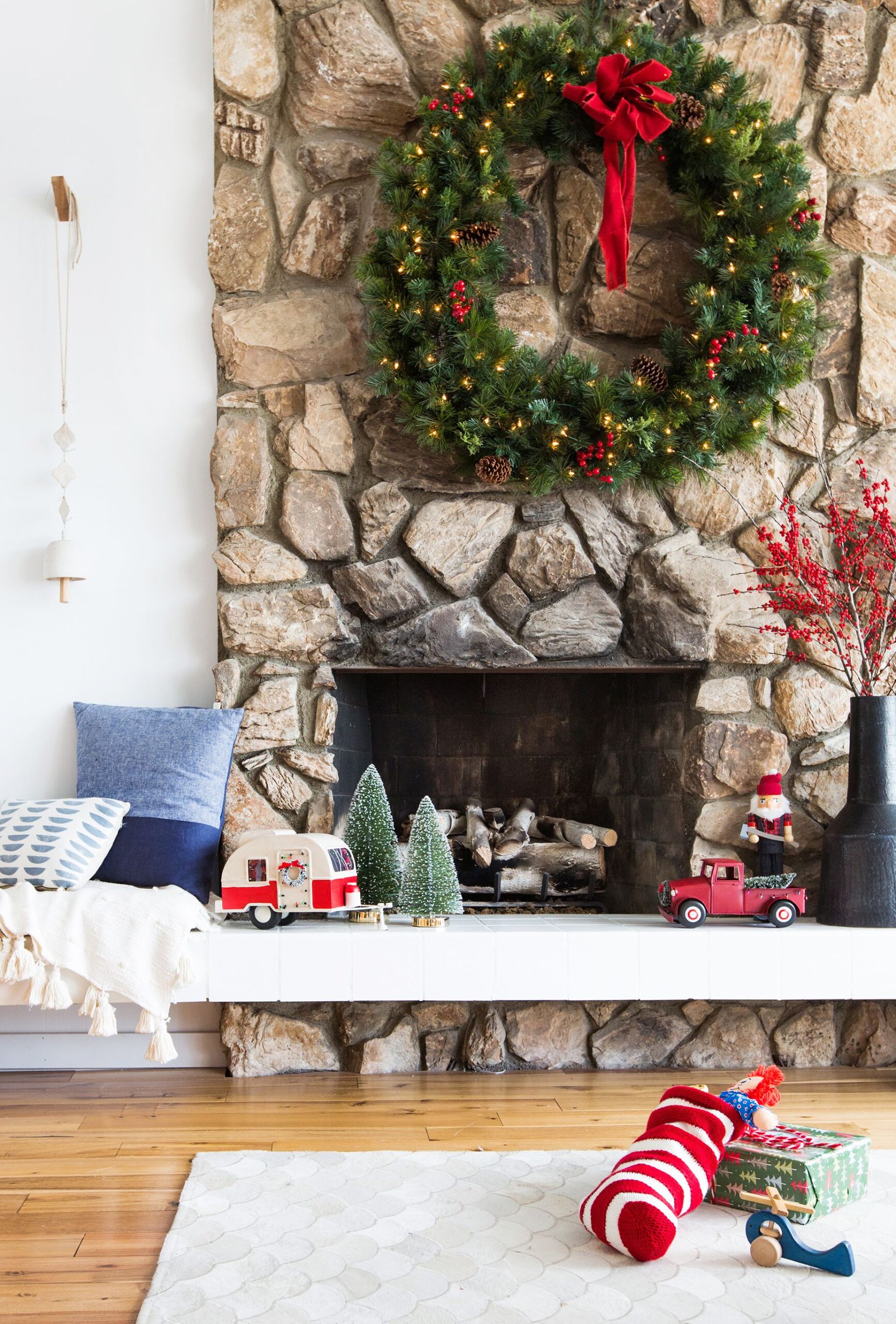 Your Dream Christmas Home: Easy & Creative Decorating Ideas for 2025