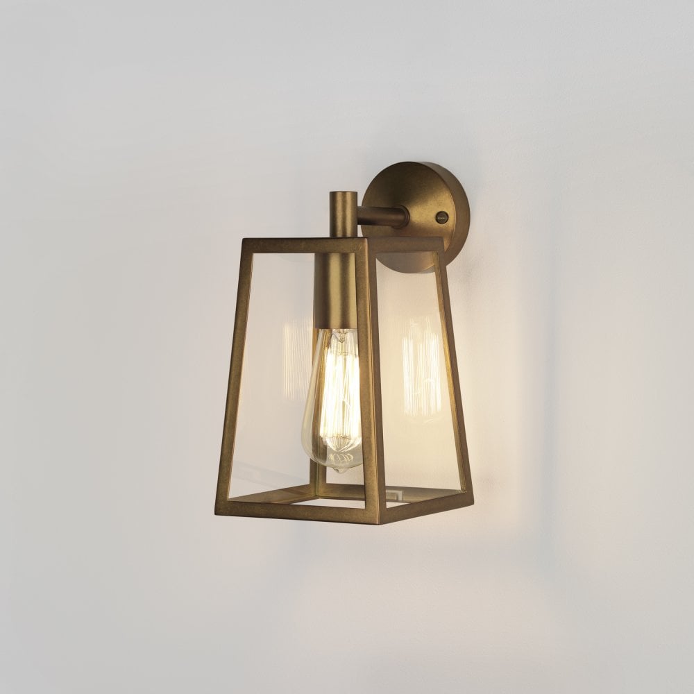 Best Antique Brass Outdoor Wall Lights. Buyer's Guide & Top Picks
