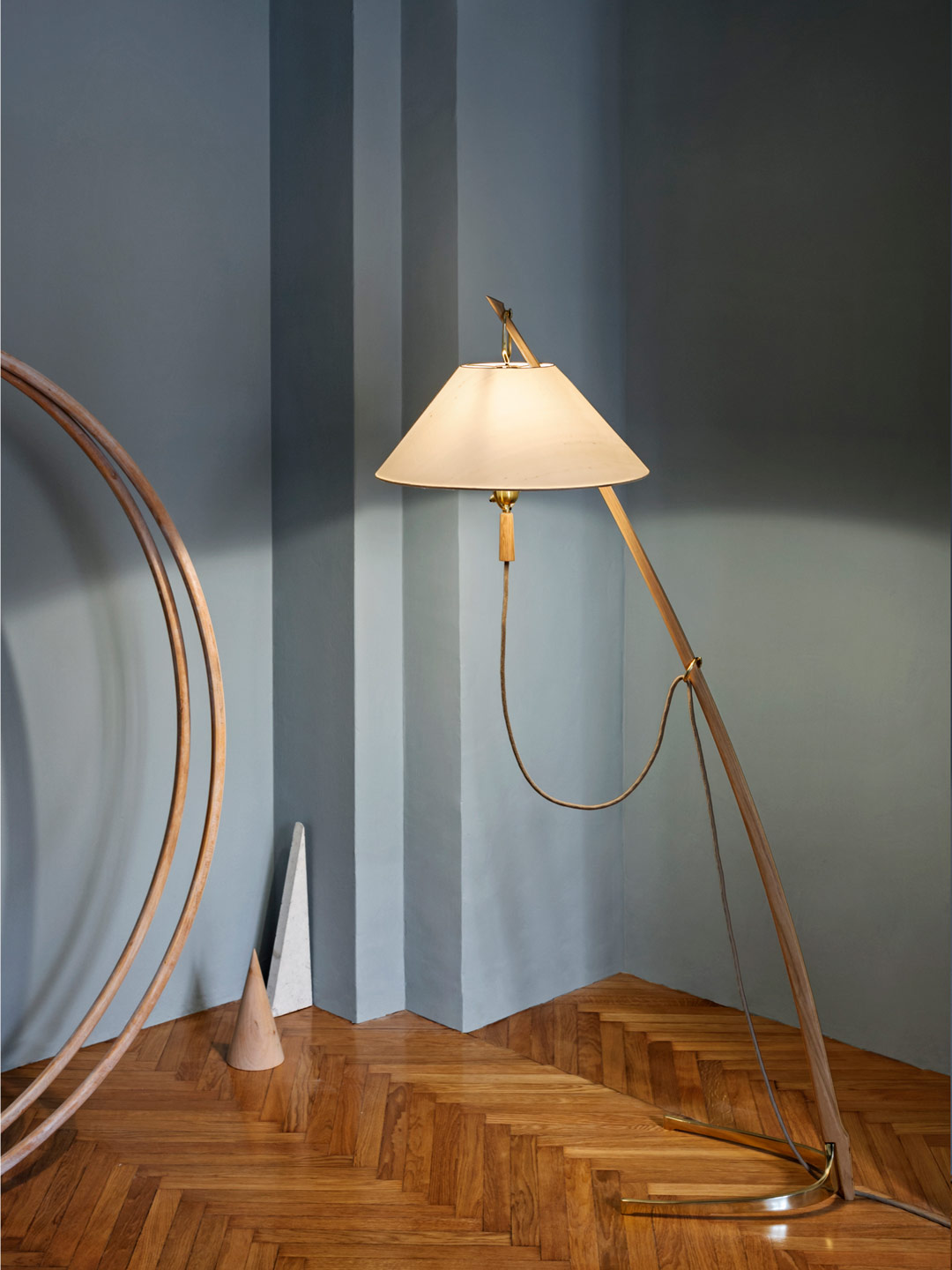 Dornstab Floor Lamp Review. Stylish & Functional Lighting for Your Home
