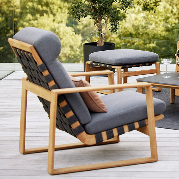 High Back Outdoor Lounge Chairs. Ultimate Comfort for Your Patio