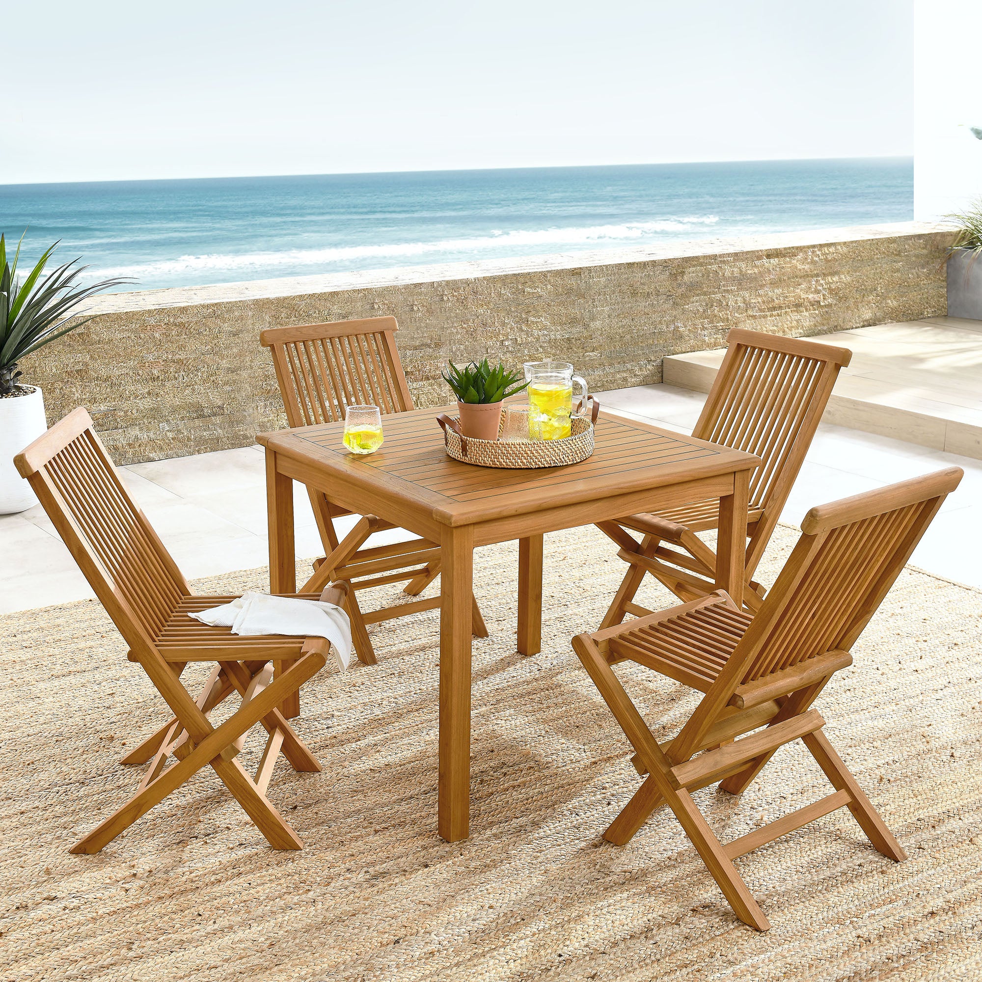 Maximize Your Space. The Ultimate Guide to Foldable Outdoor Dining Chairs for Any Balcony