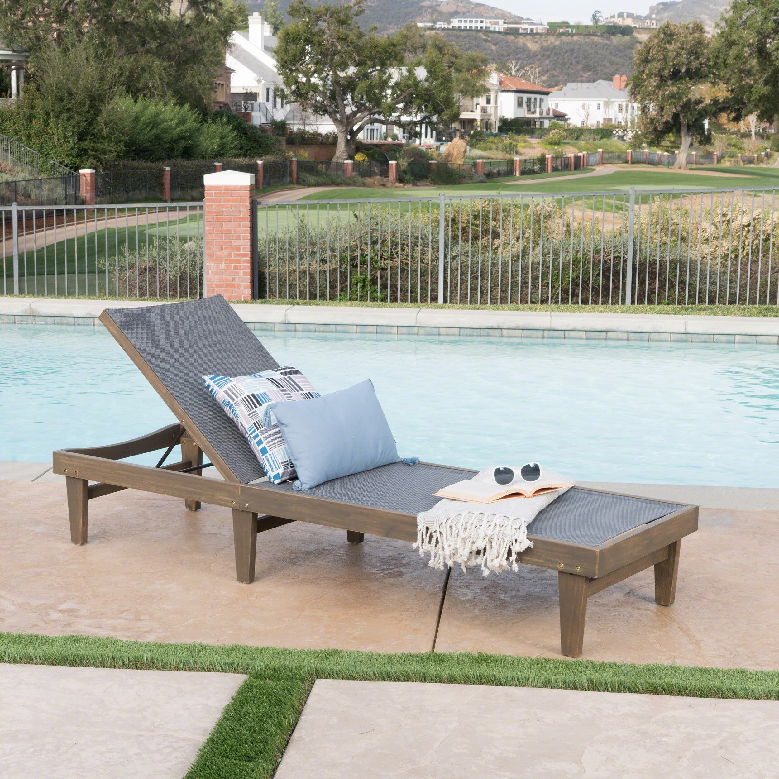 Outdoor Sling Chairs. Your 2025 Guide to Choosing the Perfect Lounger