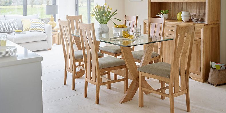 Why Choose a Glass Dining Table and Chair, Pros & Cons