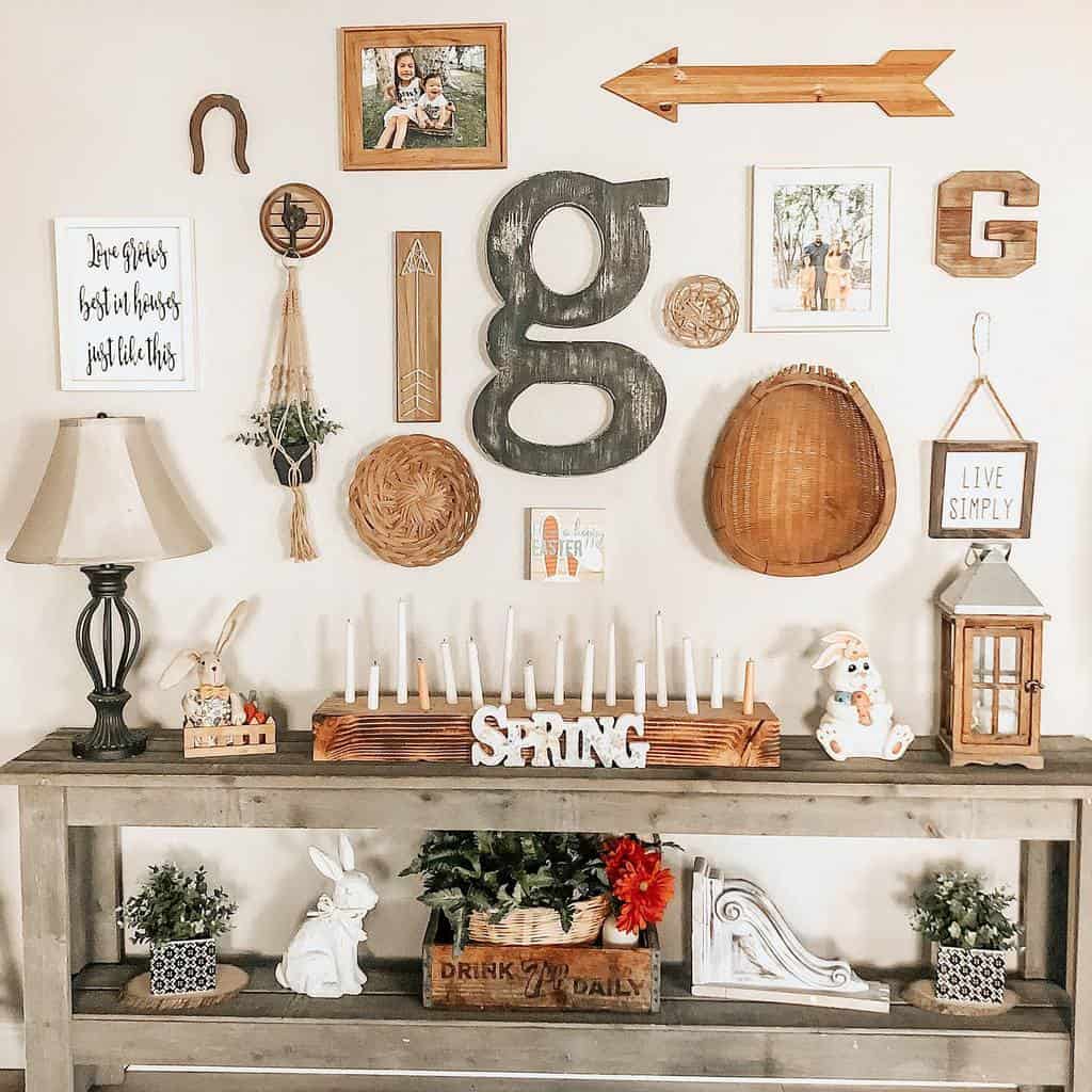 Best Photo Wall Decor Ideas, From Gallery Walls to Floating Shelves