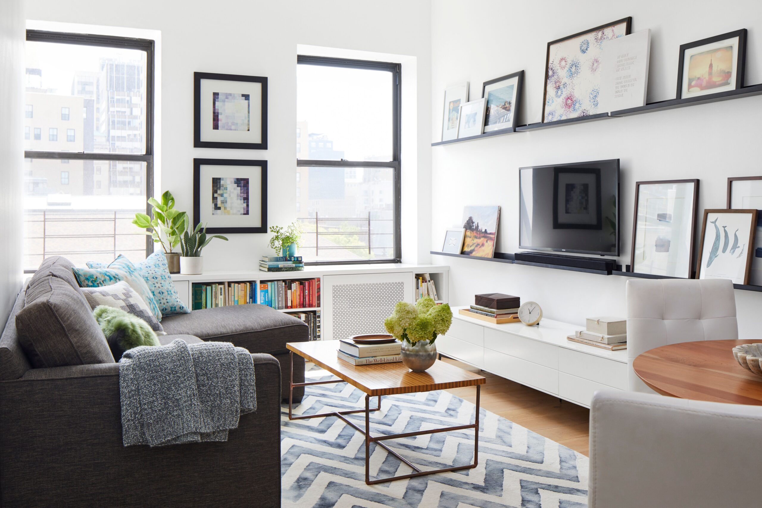 Creative Photo Wall Decor Ideas, Unique Ways to Display Memories