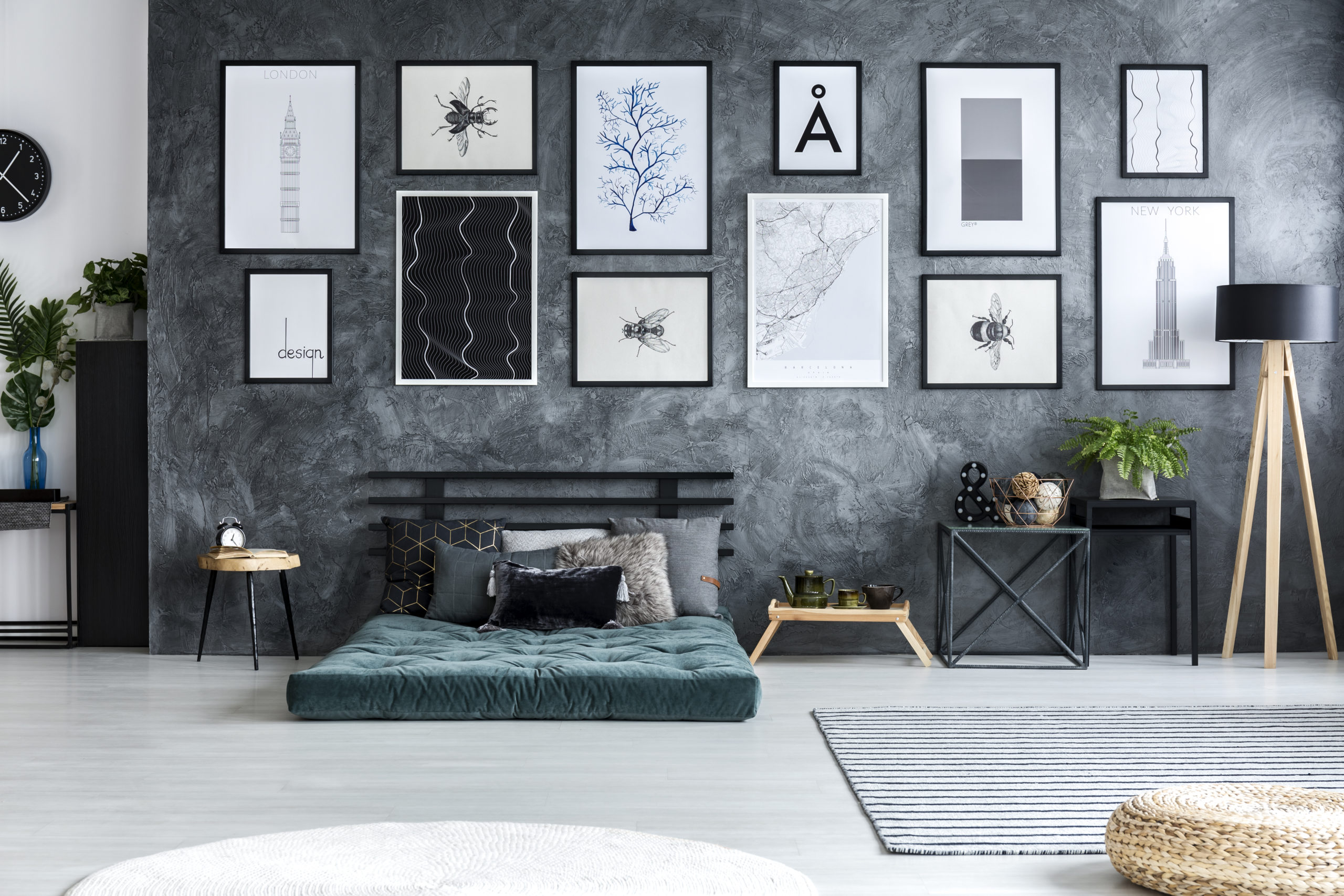Trending Photo Wall Decor Ideas: Inspiration for a Picture-Perfect Home