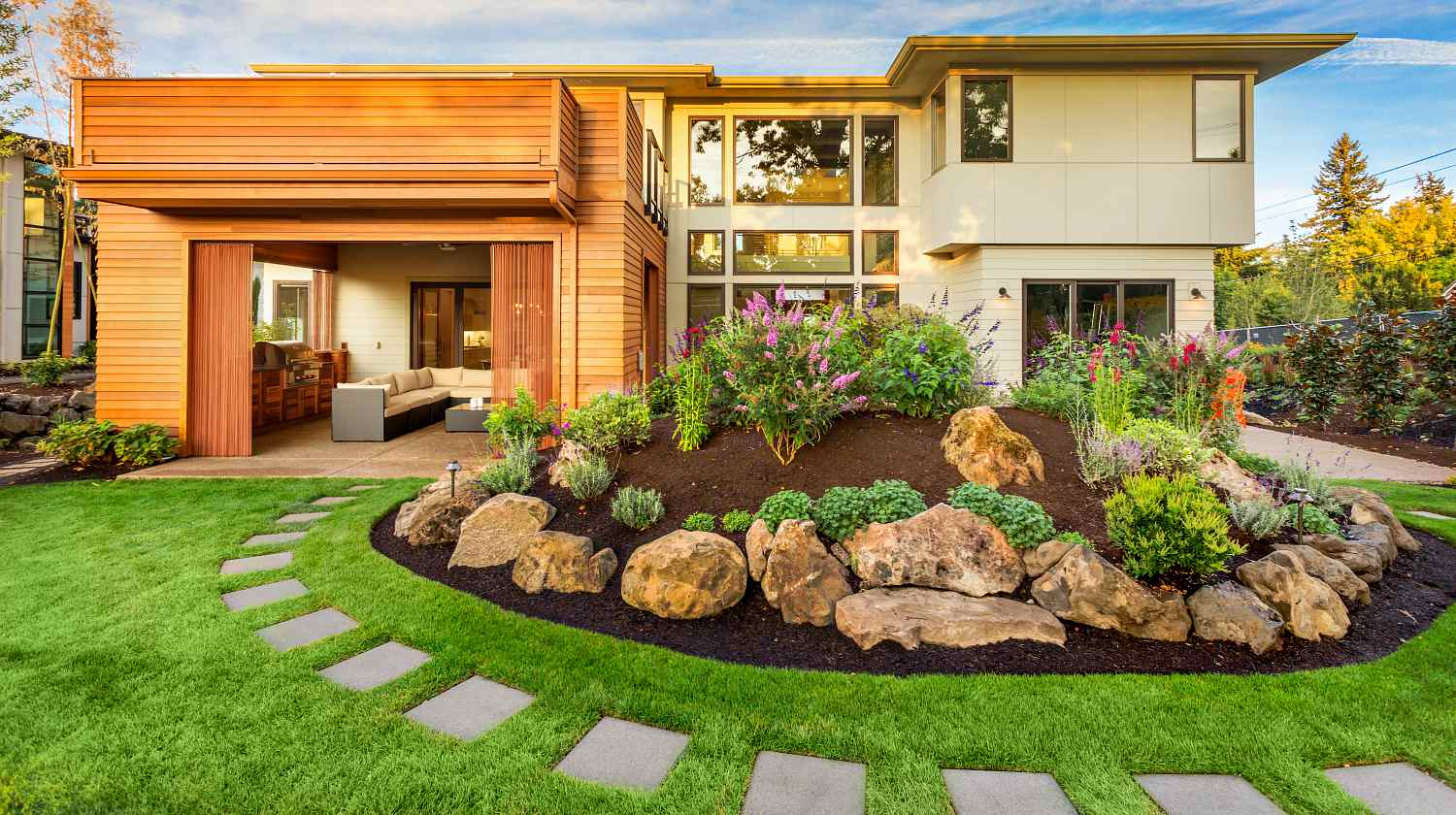 10 Best Home Garden Ideas To Enhance The Beauty Of Home Garden intended for Garden Home Design Ideas