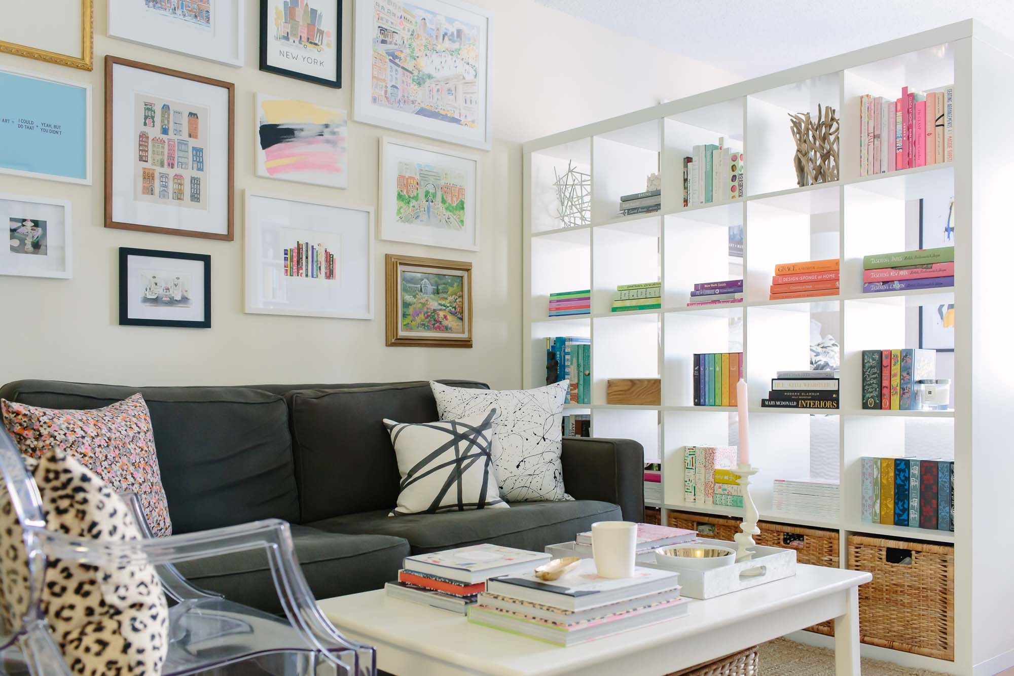 10 Creative Studio Apartment Desk Ideas To Maximize Your Space And ... throughout Maximizing Space Creative Studio Room Layouts