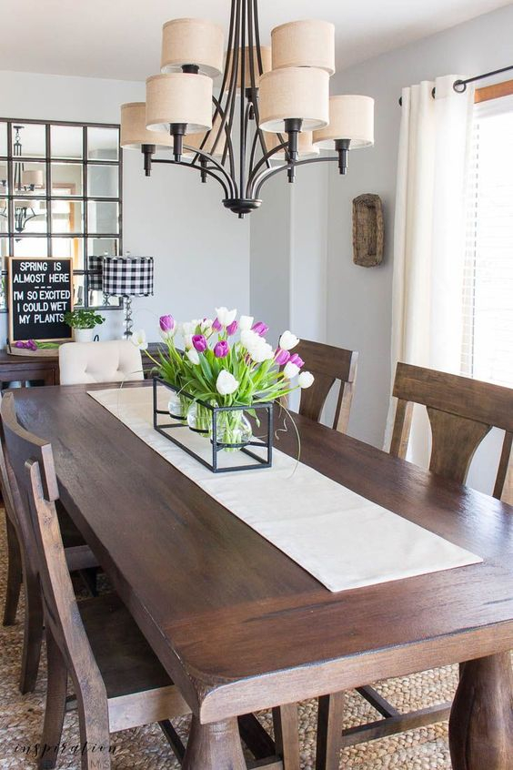 15 Decorating Dining Room Table Ideas within Simple Yet Stunning Dining Room Table Dressing Techniques