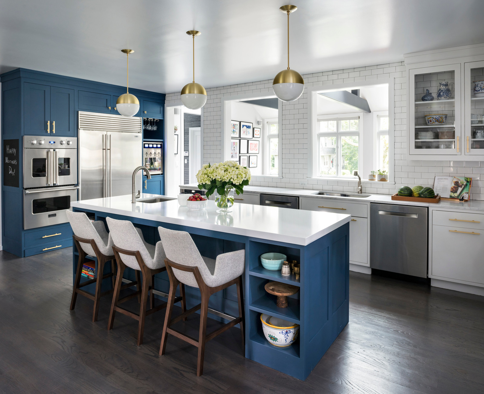 15 Remarkable Blue And White Kitchen Cabinets To Spice Up Your Cooking ... inside Transforming Spaces with Thoughtful Blue Kitchen Cabinet Selections