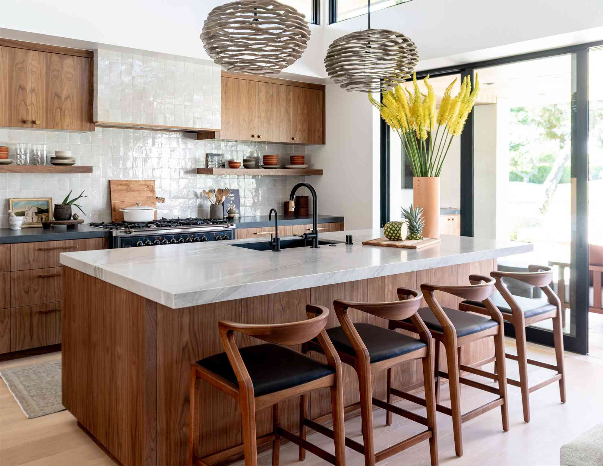 17 Key Mid-Century Modern Kitchen Elements And Ideas intended for The Art of Modern Kitchens Understanding Key Design Elements