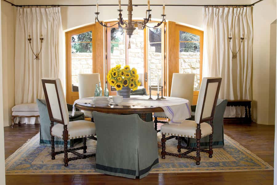18 Simple Yet Beautiful Dining Rooms That Will Attract Your Attention regarding Simple Yet Stunning Dining Room Table Dressing Techniques