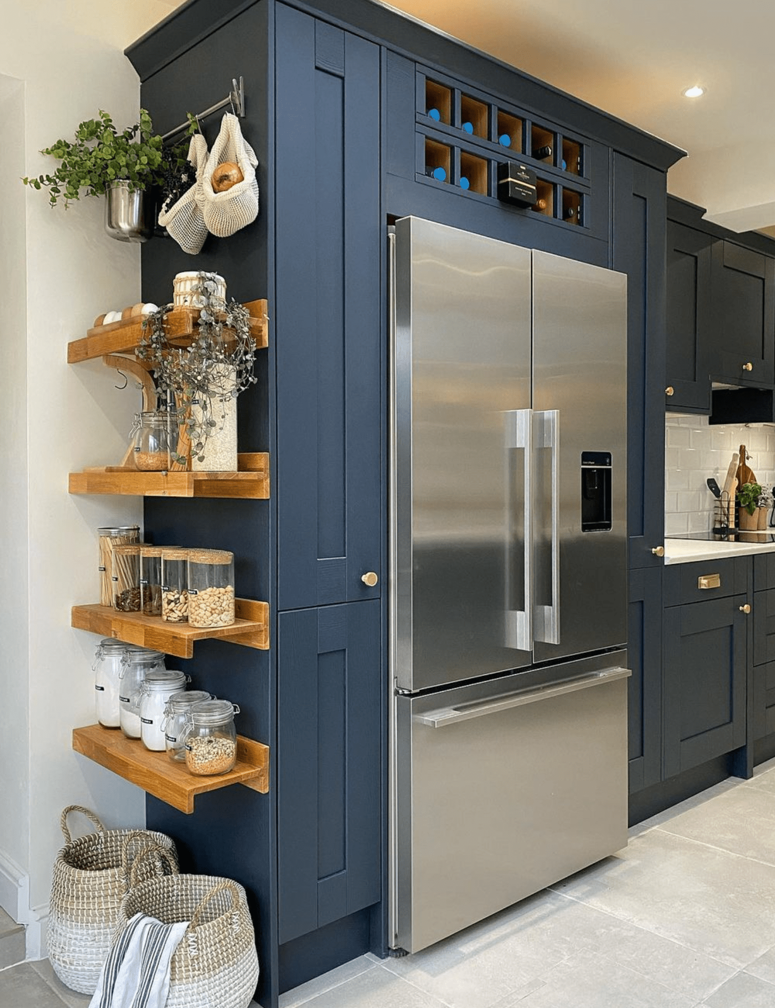 20 Genius Storage Ideas To Maximize Your Small Kitchen pertaining to Clever Kitchen Design Secrets for Maximizing Small Spaces