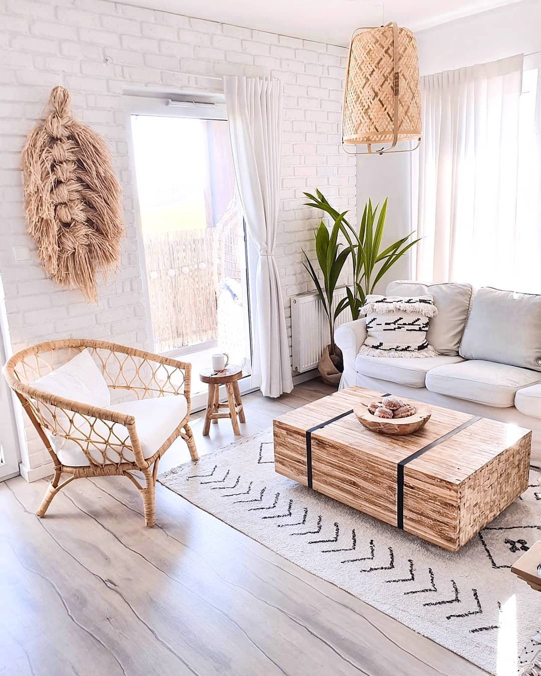 21 Quirky Bohemian Living Room Decor Ideas pertaining to Creating a Cozy and Inviting Living Space with Wooden Furnishings