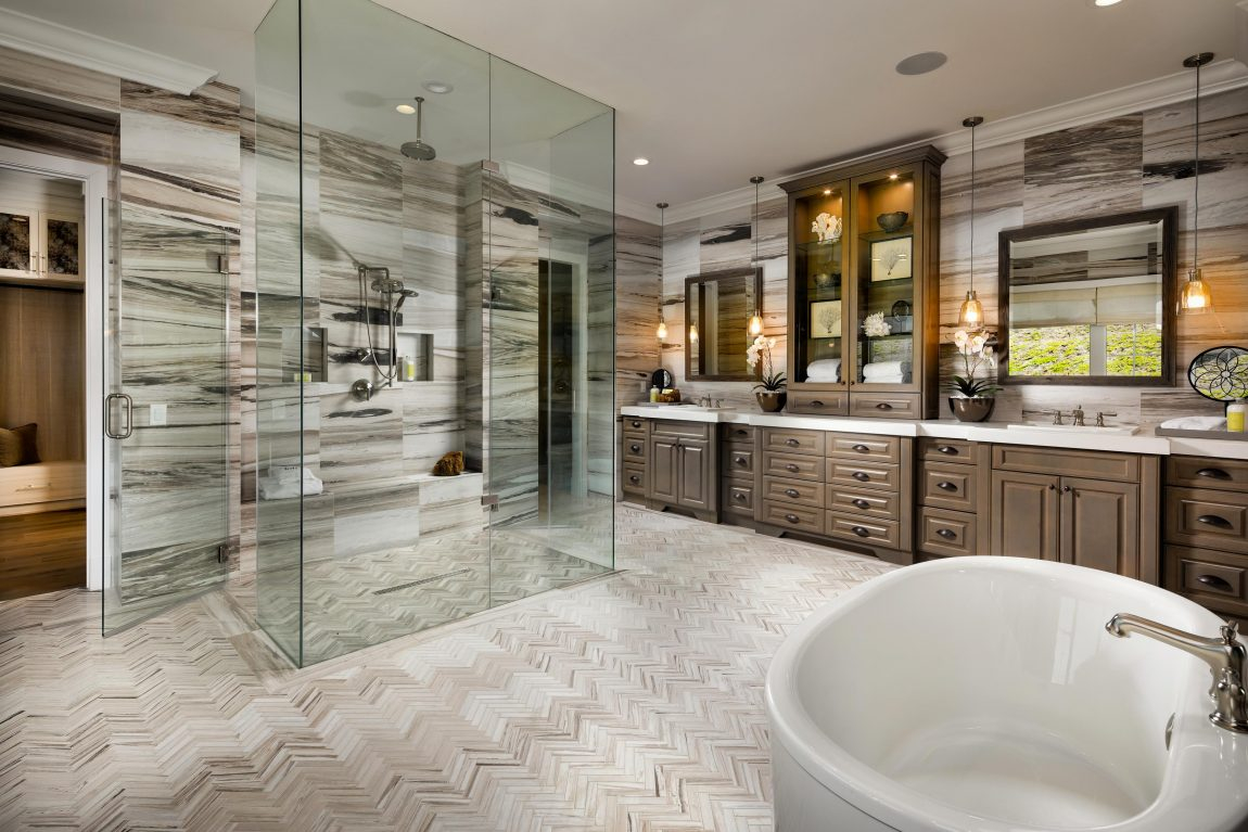 Expert Tips for a Luxurious Master Bedroom and Bathroom Suite