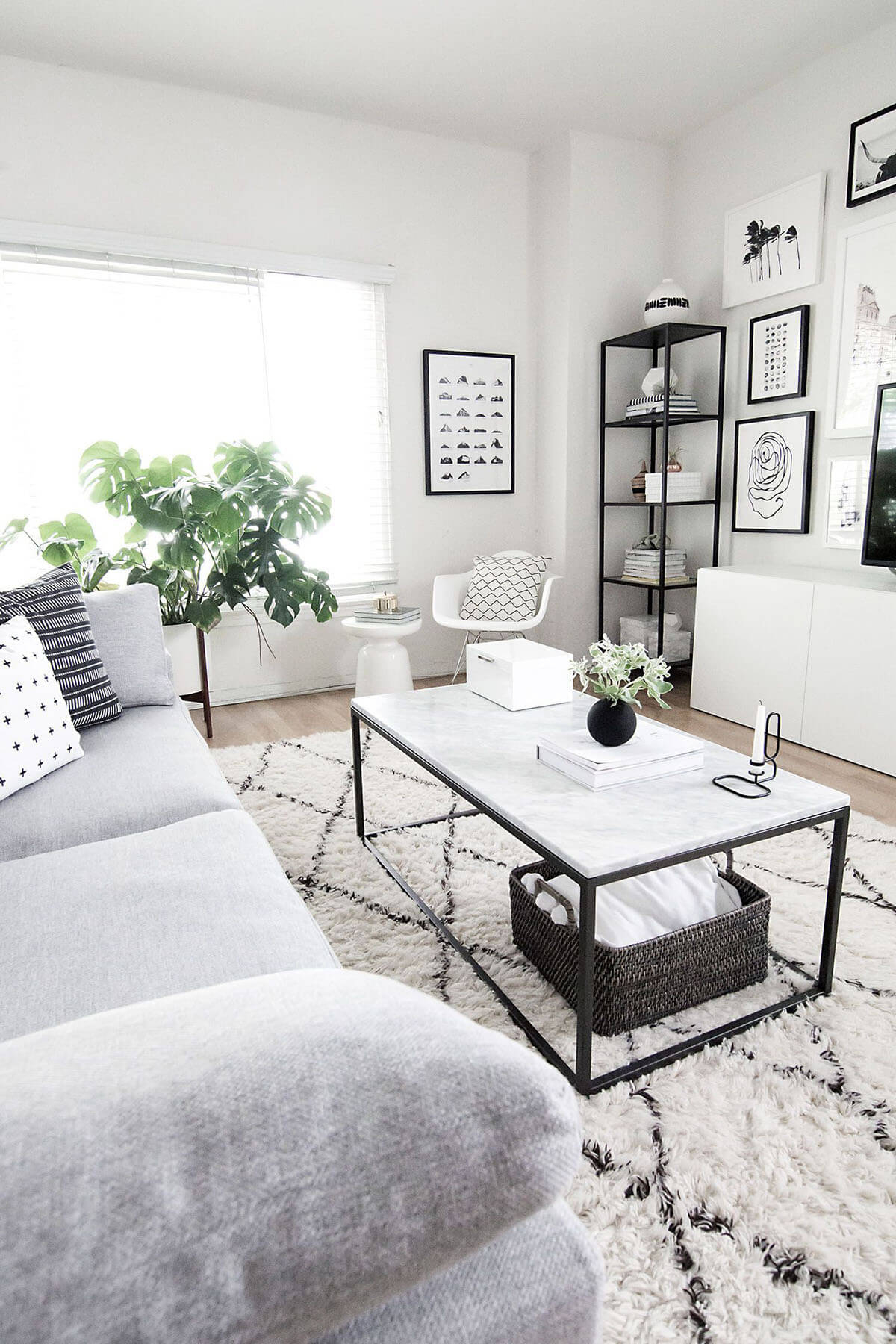 25+ Best Small Living Room Decor And Design Ideas For 2021 within Interior Design Ideas Small Living Room