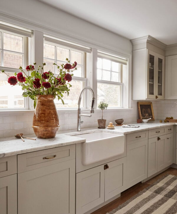 26 Cream Kitchen Cabinet Ideas To Elevate Your Design with Exploring the Warmth and Versatility of Cream Kitchen Cabinets