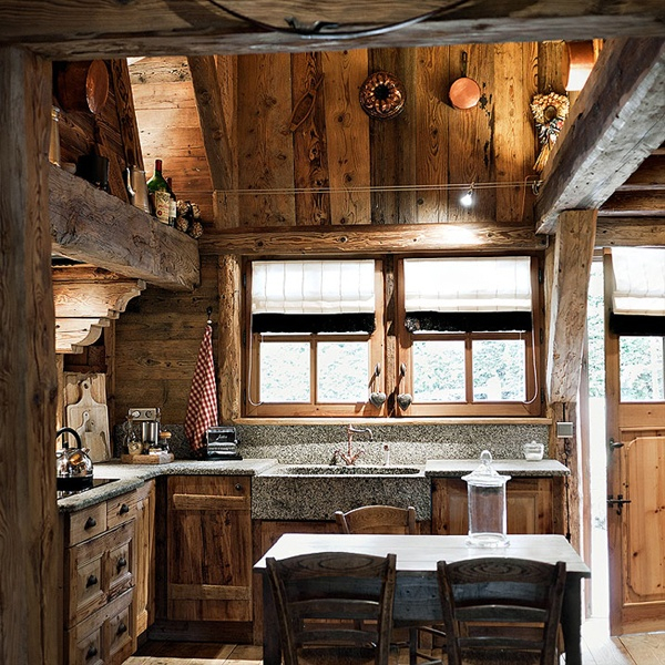From Drafty to Dreamy Mastering Rustic Cabin Interior Design