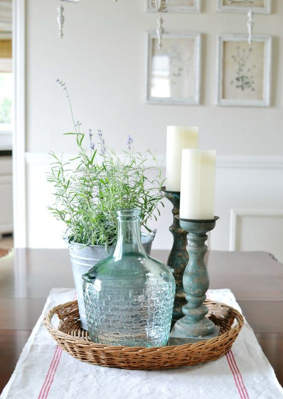 33+ Everyday Simple Dining Table Centerpiece Ideas pertaining to