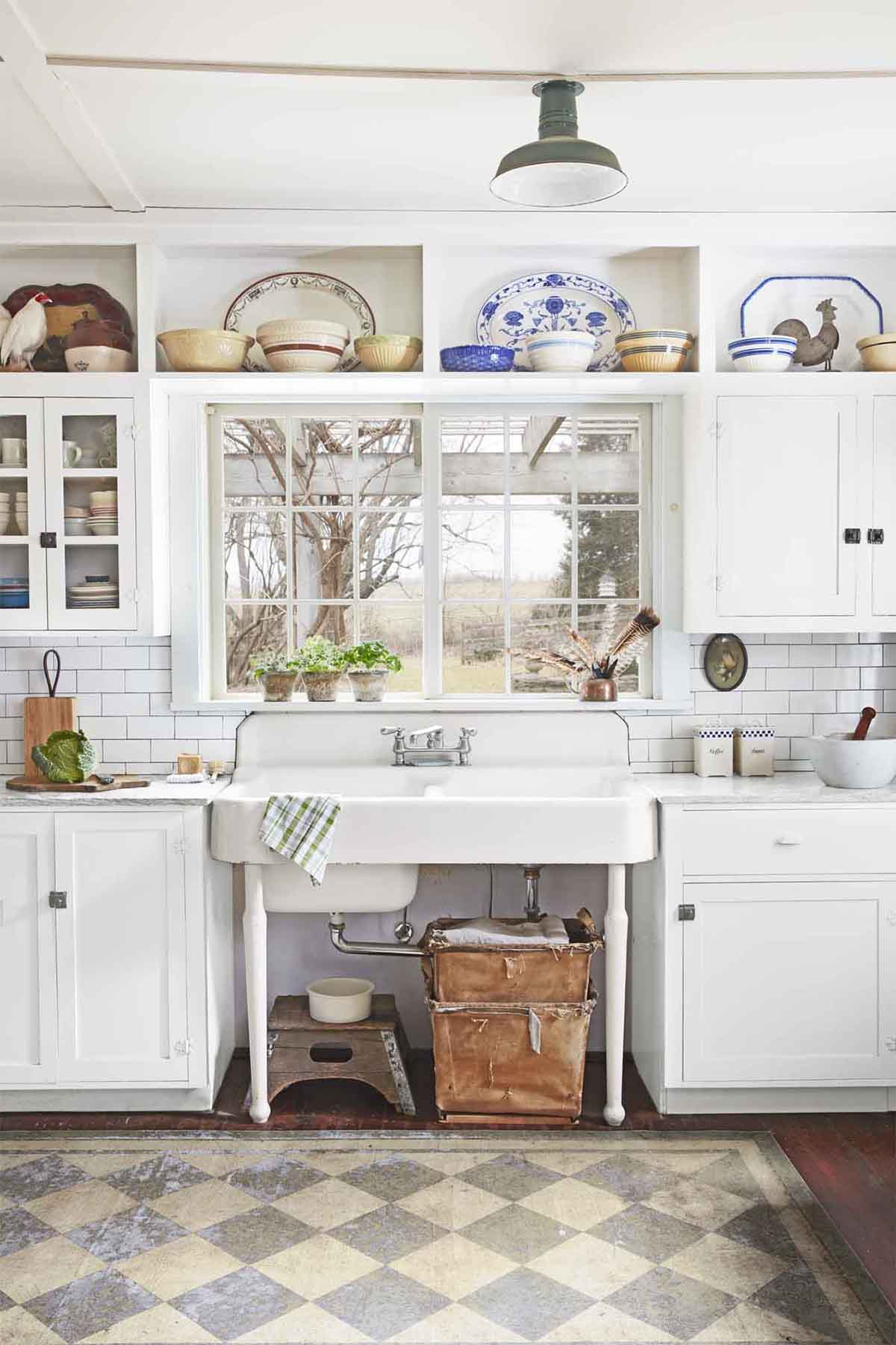 34 Best Vintage Kitchen Decor Ideas And Designs For 2021 pertaining to How to Infuse Your Modern Kitchen with Authentic Vintage Style