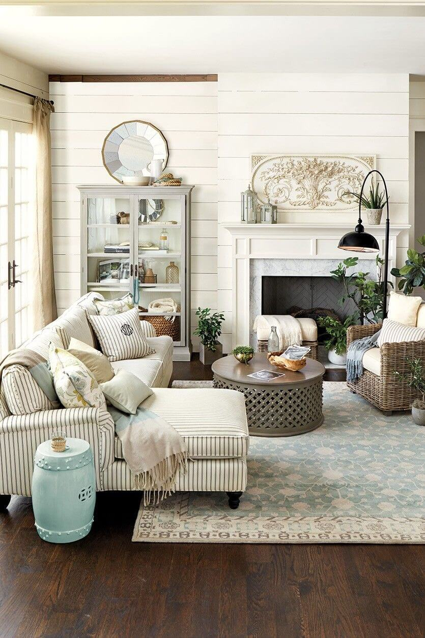 35 Best Farmhouse Living Room Decor Ideas And Designs For 2017 inside Crafting Cozy Spaces Simple Farmhouse Design Inspiration