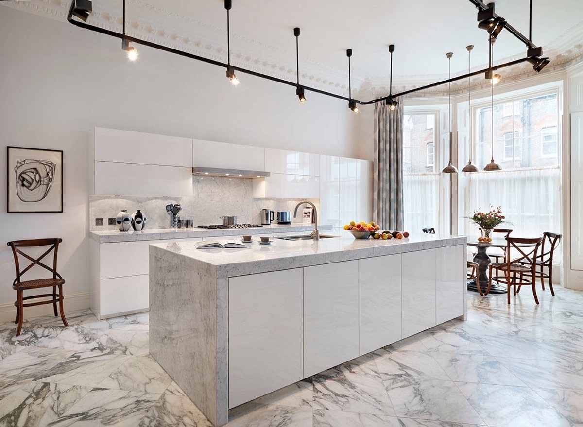 36 Marvellous Marble Kitchens That Spell Luxury within