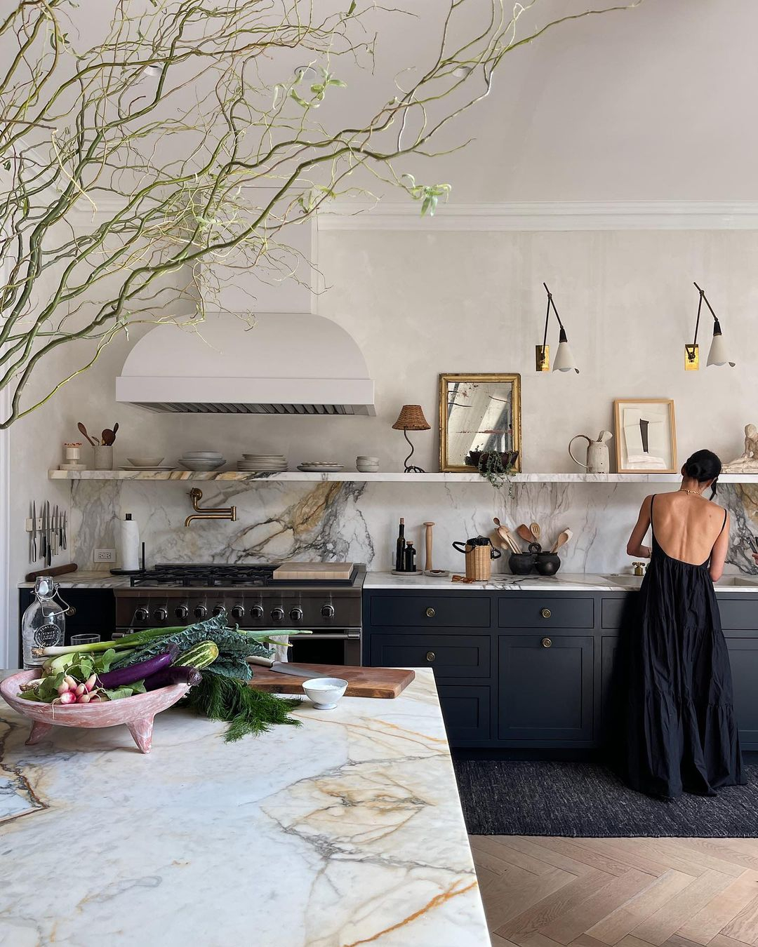 Embracing Minimalism The Art of Kitchen Design Without Upper Storage