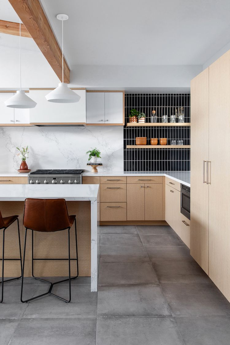 Minimalist Kitchens Easy Transformations: A Guide to Calm, Organized Cooking Spaces