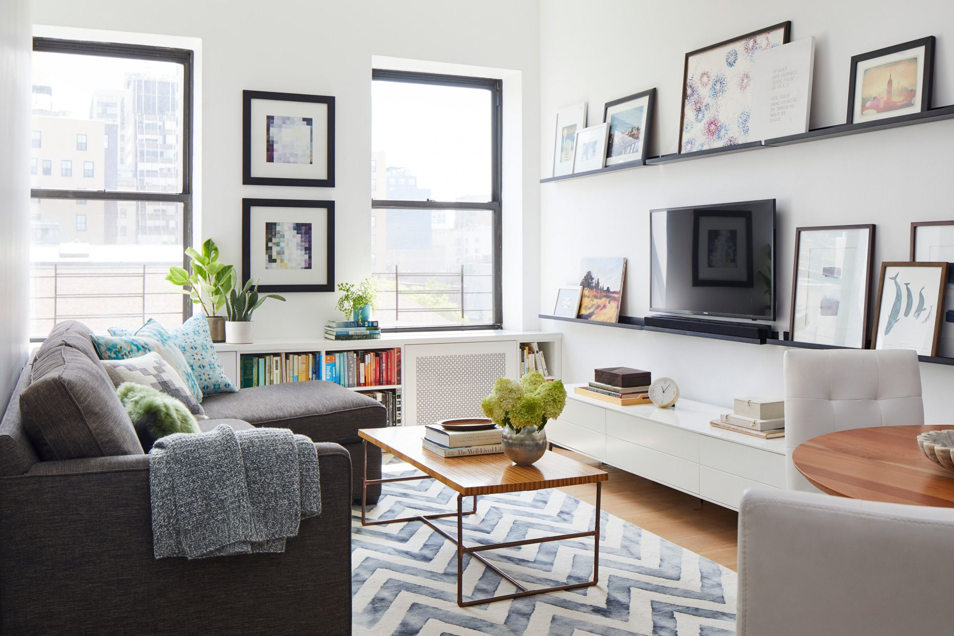 Maximizing Style and Function in Your Small Living Room