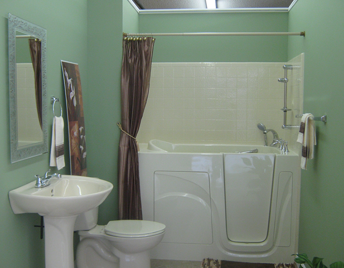 6 Ways To Remodel A Bathroom For The Elderly - Accessiblebathsolutions.com intended for