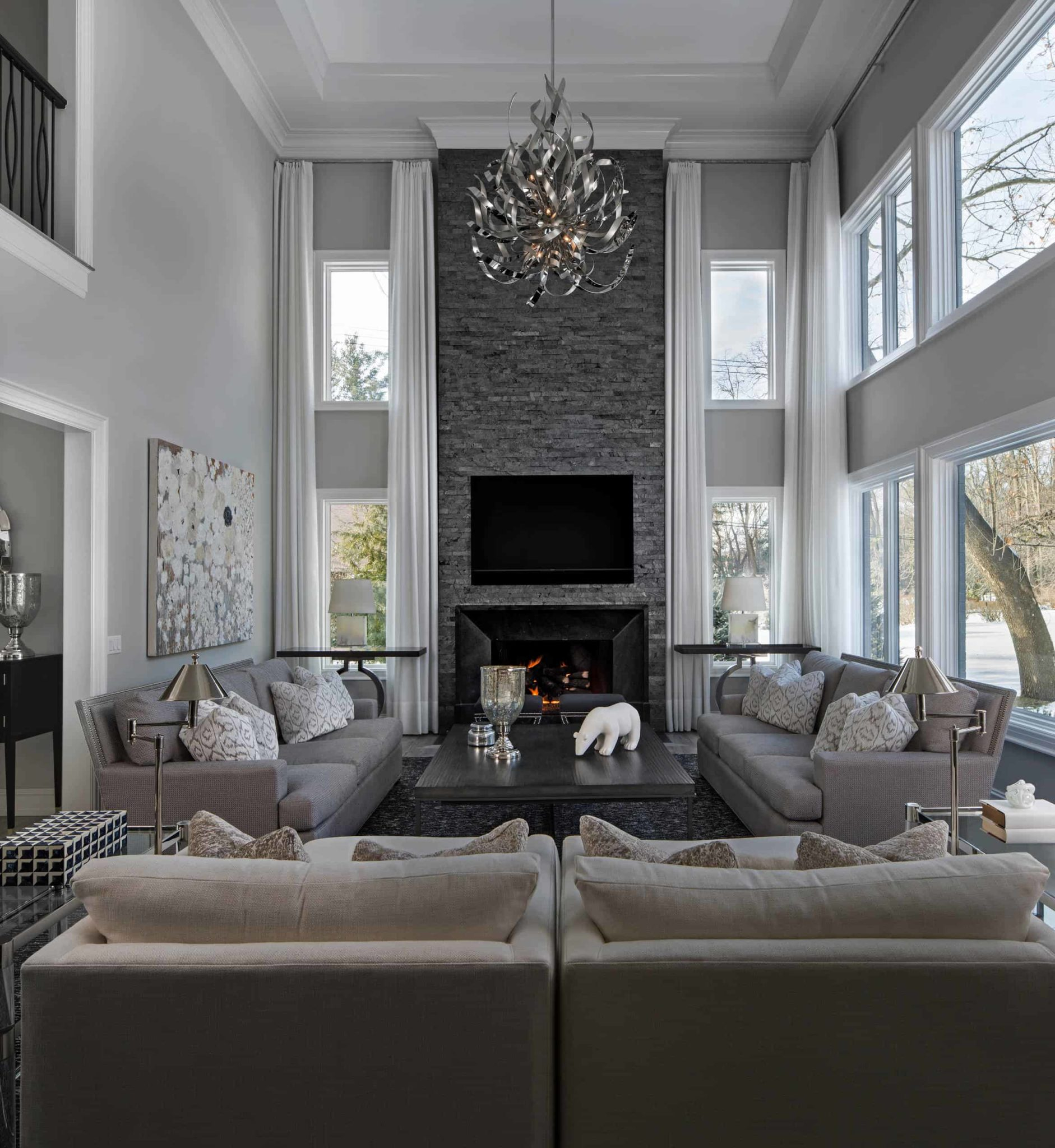 Creative Ways to Incorporate Grey Furniture for a Modern Living Room