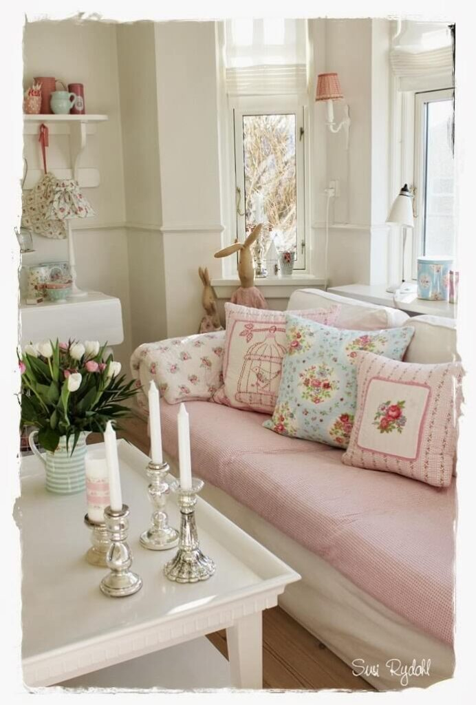 8 Shabby Chic Living Room Ideas For Vintage Charm in Embracing the Relaxed Beauty of Shabby Chic Living Rooms