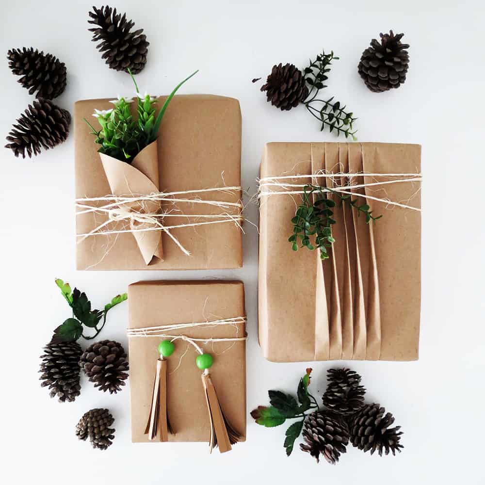 DIY Wrapping Paper with Household Items – Simple & Beautiful Techniques