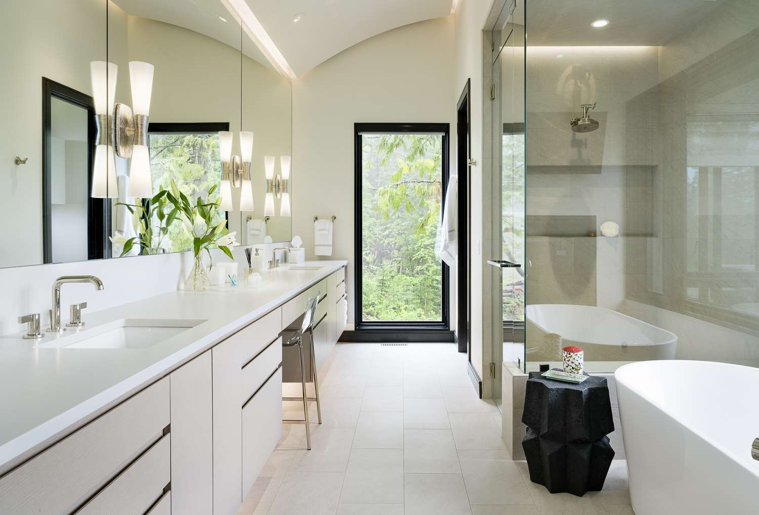 Transform Your Bathroom with These Inspiring Shower Ideas