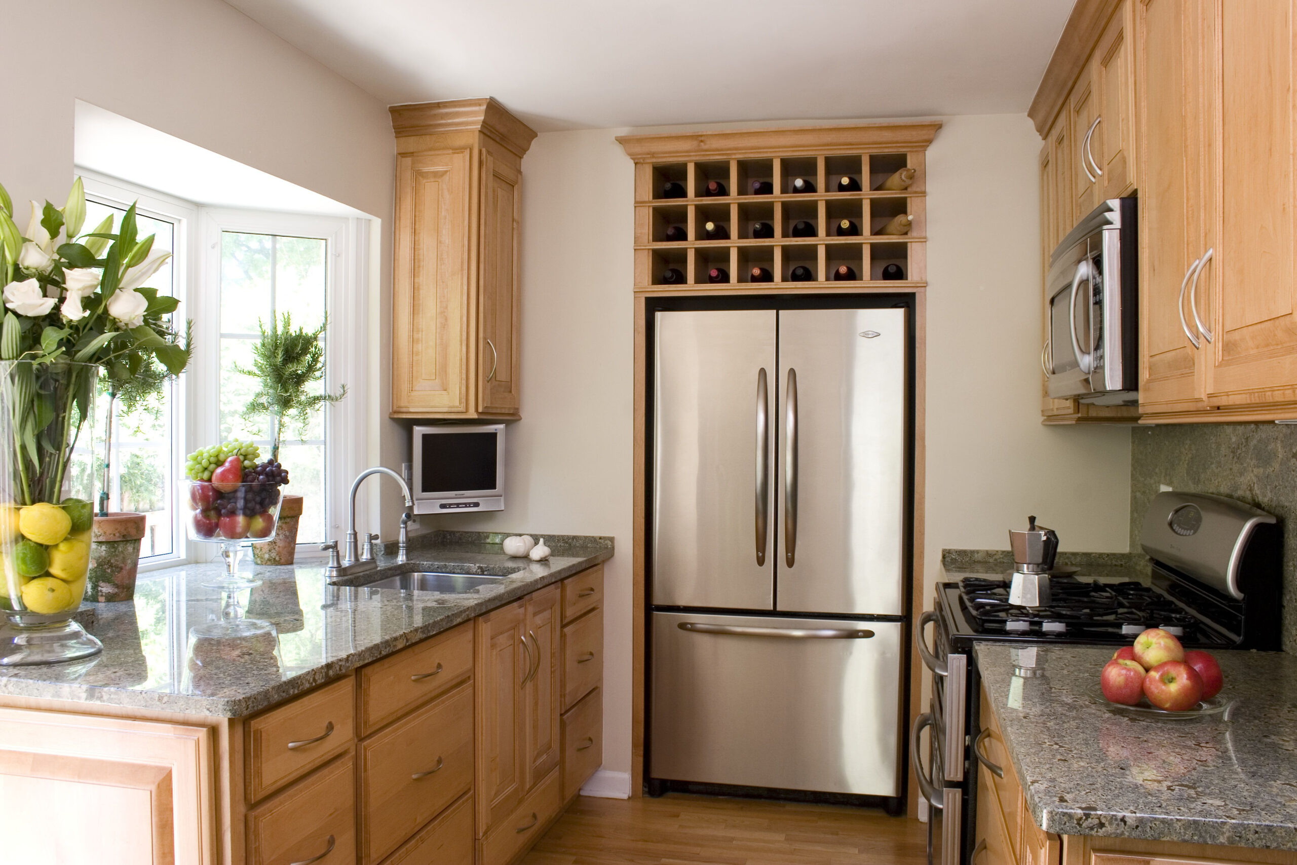 A Small House Tour: Smart Small Kitchen Design Ideas throughout Small Kitchen Home Design Ideas