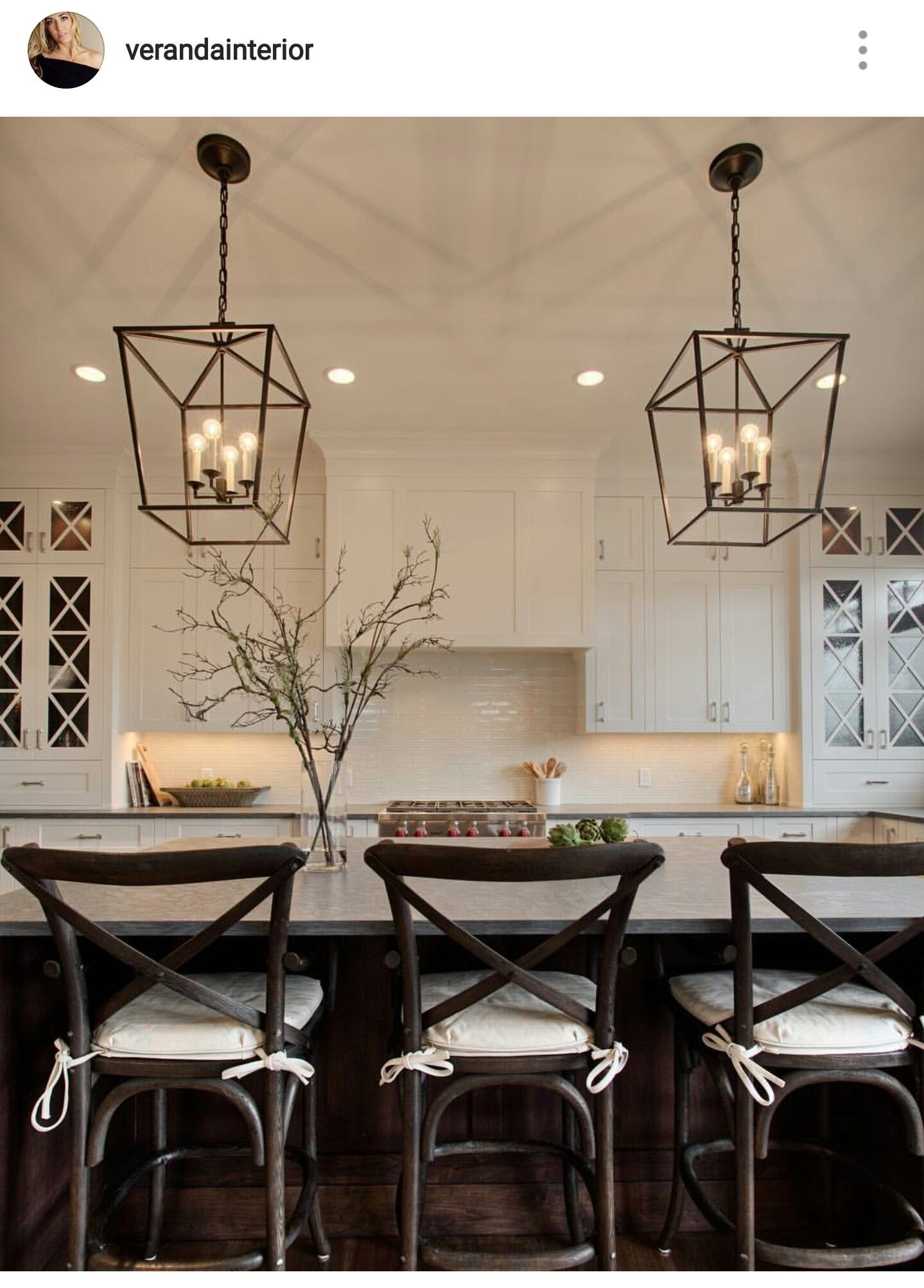 Best Pendant Lights Kitchen - Designer Picks &amp;Amp; Photos pertaining to The Designer's Touch Selecting Modern Pendant Lights for a Cohesive Island Look