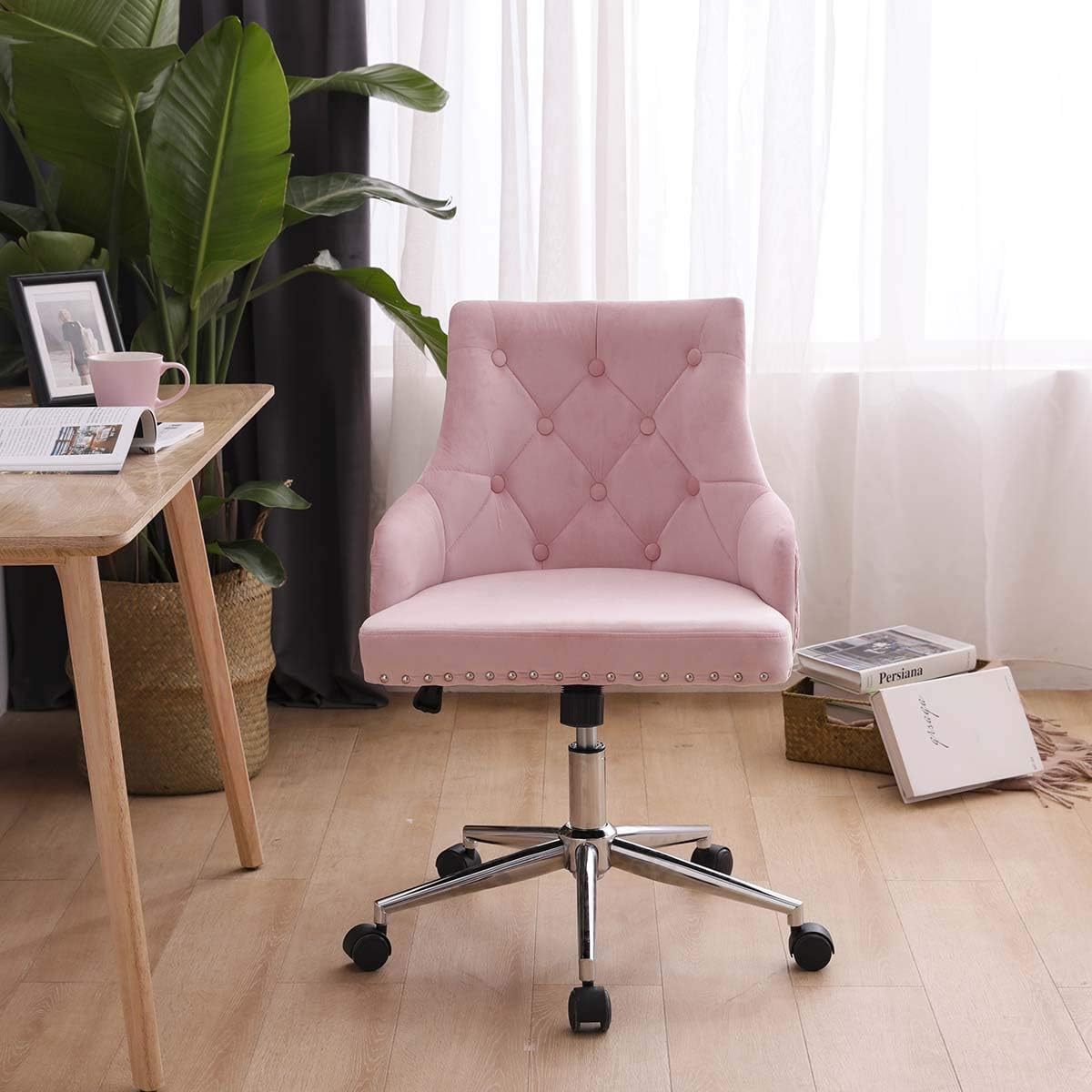 Best Pink Desk Chair At Cynthia Jasmin Blog intended for