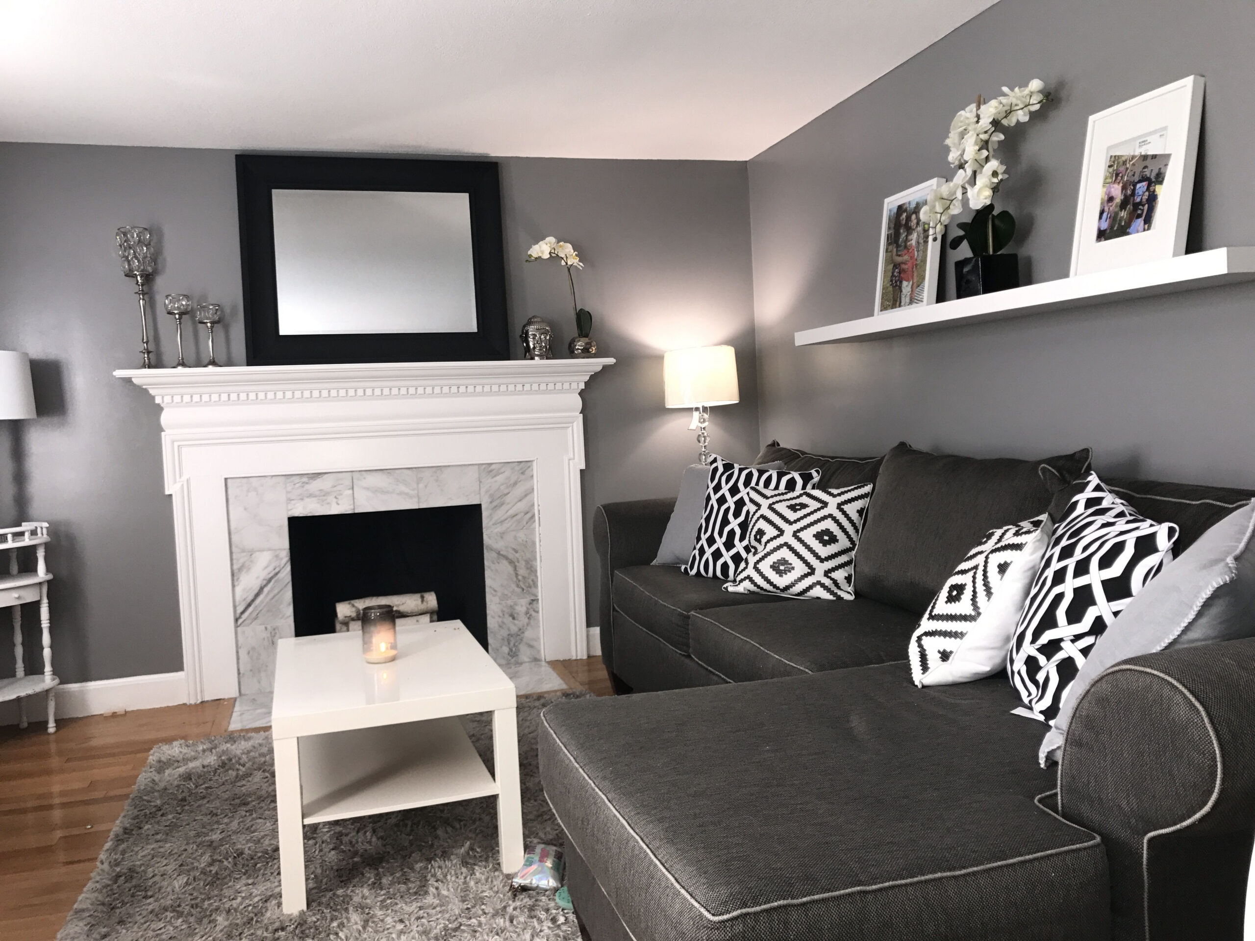 Unlocking Serenity Your Guide to Calm Gray, Black, and White Living Rooms