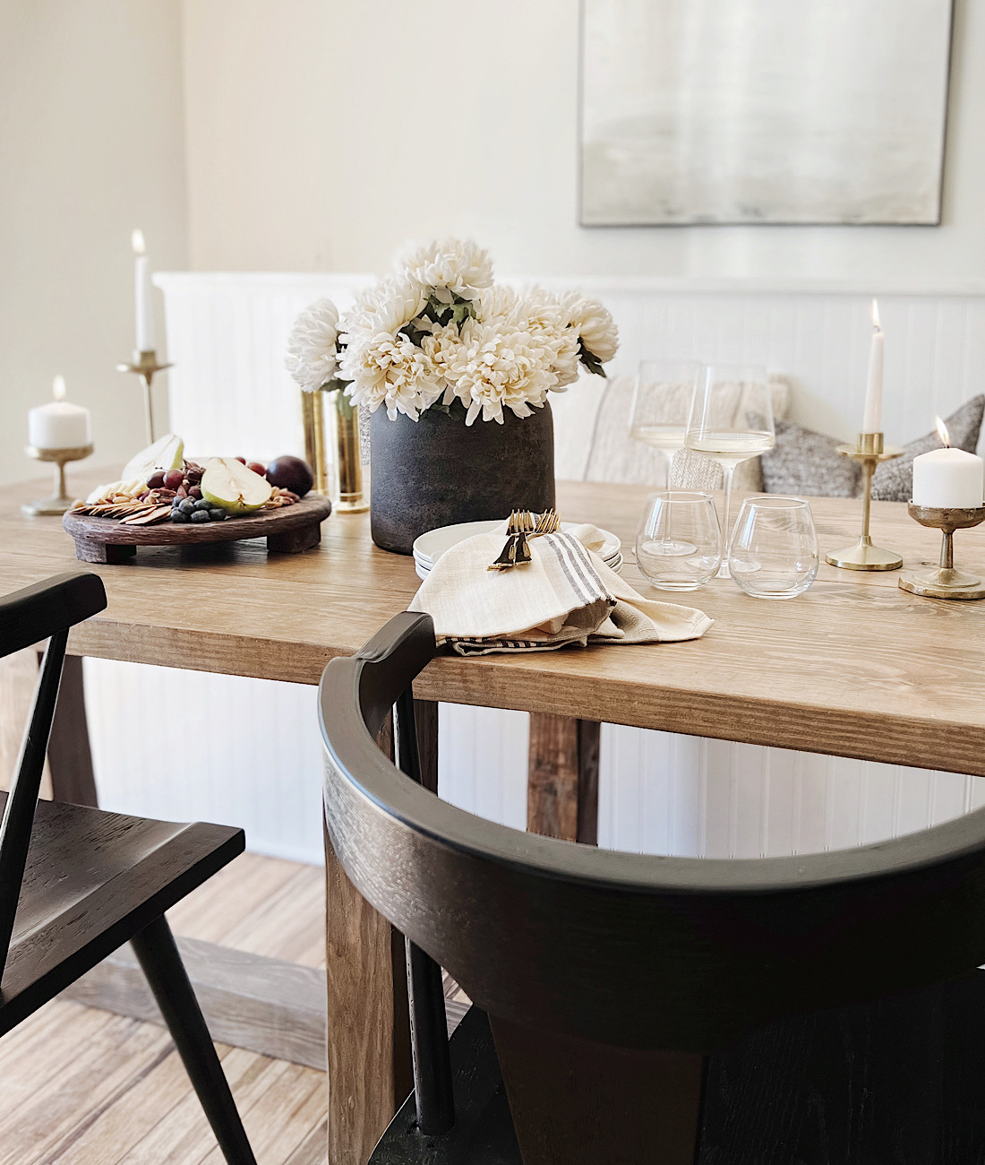 Charming Oval Dining Table Decor Ideas For Every Home – Decor regarding